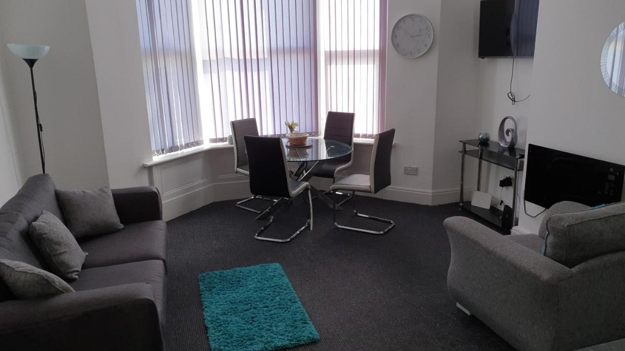 Coast Accommodation Station Road Apartments Blackpool Camera foto